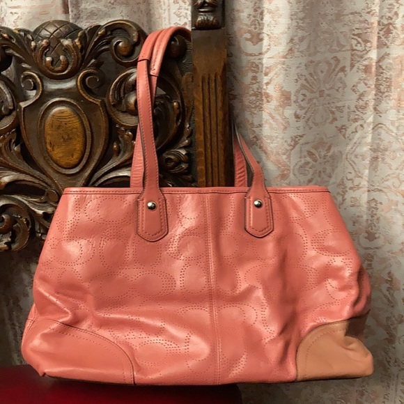 Women’s Coach leather satchel in coral with original dust bag. Gently used. - Picture 3 of 9